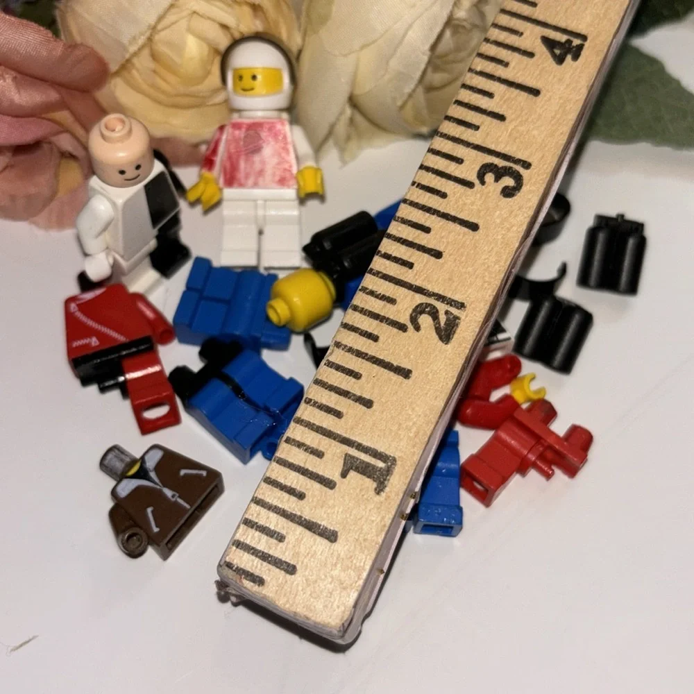 Lego Astronaut 1980s Vintage Lego People Basic Lego Minifigs Old Lego Minifigs